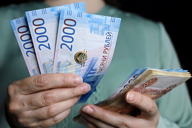 Эксперт назвал пять вредных финансовых привычек, которые лишают денег